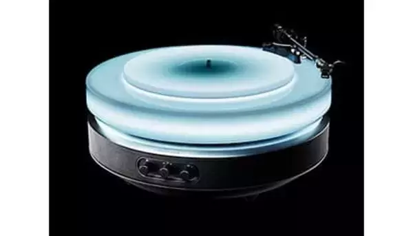 音と光で空間に彩りをもたらす、オーディオテクニカのターンテーブル「Hotaru」