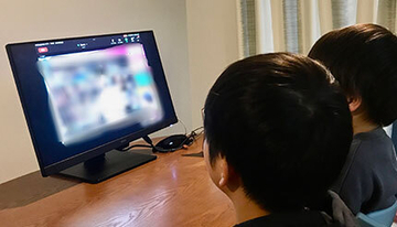 子ども用にもう一台あるといいかも！　BenQのノイキャンマイク搭載「アイケアモニター」