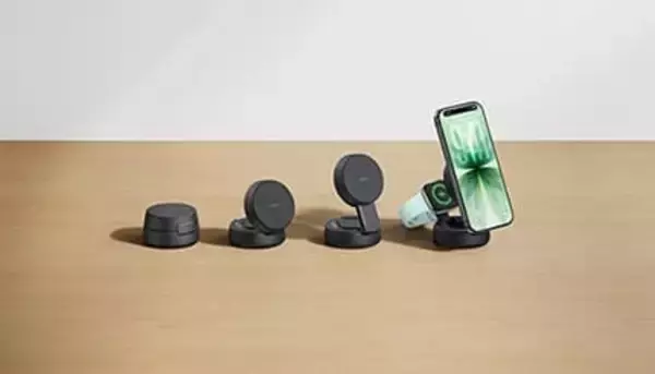 パッドにもスタンドにも変形！ iPhoneとApple Watchを高速で同時充電できるBelkinの最新Qi2充電器