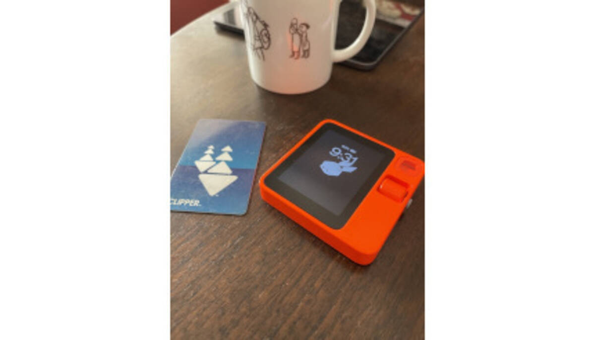 rabbit r1が届いた！ さっそく日本語が使えるか試してみた (2024年5月7 
