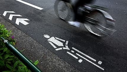 ドラレコ販売が4月に入り急増、自転車の青切符導入で【道越一郎のカットエッジ】