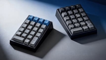 マクロ設定もできて3WAY接続対応 プレミアムなメカニカルテンキーパッド LEOPOLD「FC220TP PD」シリーズ