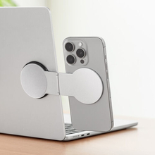 PC・スマホ 両方の画面を一度に見たい！モニター横にスマホを並べられるホルダーがサンワサプライから登場