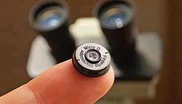 スマホに装着するだけで本格顕微鏡、最大1200倍でミクロ世界を体験「ミクロハンターキットX250P」