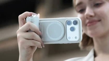 スマホがカメラに早変わり MagSafe対応スマホグリップ「MagCam 2」で撮影をもっと楽しく