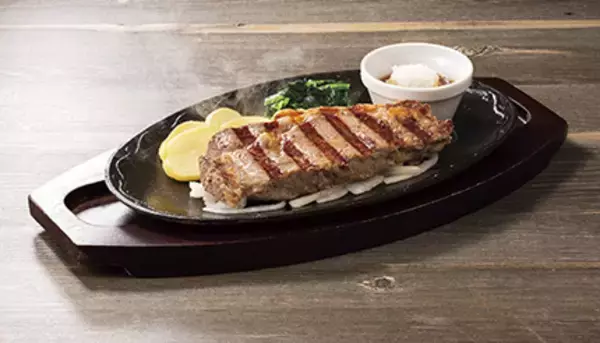 デニーズ、「夏のビーフフェア」で8月11日から「カットステーキ」を「サーロインステーキ」に変更