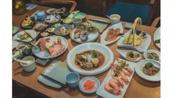 大皿料理を部下が取り分けるのは時代錯誤？　「取り分け文化」への賛否の声