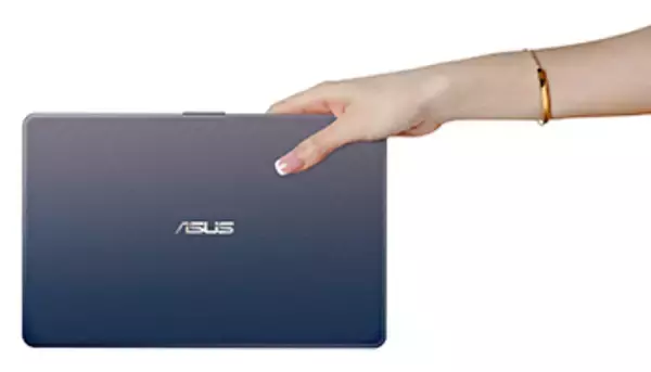 タブレットのような軽量タイプのノートパソコン、今売れている製品TOP10は？