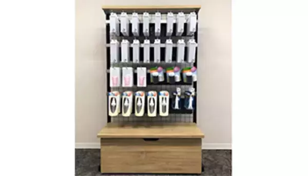 凸版印刷、吊り下げ型陳列棚のICタグで店頭在庫をリアルタイム管理