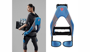 帰省できず会えない両親に「マッスルスーツ」をプレゼント、51台限定で6210円