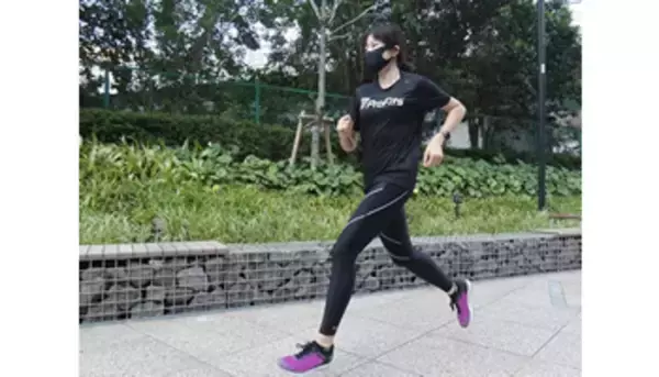 対ウイルス加工付きランニング用マスク、ピップから