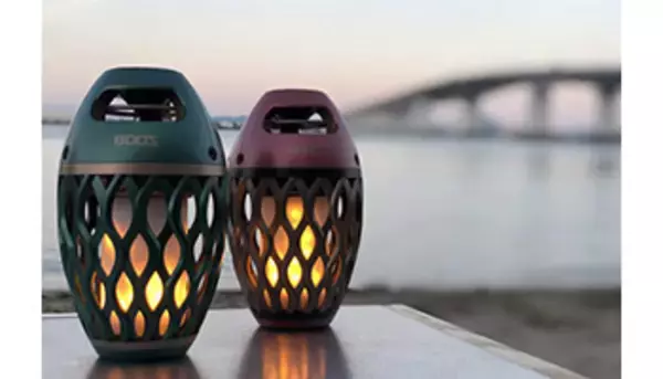 キャンプに適したランタン兼用Bluetoothスピーカー、「炎音」の限定色を販売