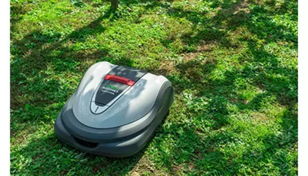ロボット草刈機「Grass Miimo」を公開