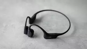 ゲオストア 2 999円のマイク付き骨伝導ワイヤレスヘッドホン 21年4月9日 エキサイトニュース