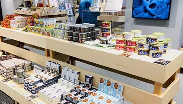 全国の「ローカル缶詰」大集合！西武池袋本店でおつまみ探し