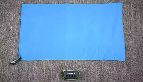 収納ボックス付きで持ち運びにも便利！　「Microfiber Towel」をアウトドアのパートナーに