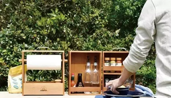 キャンプ飯を盛り上げる！　見栄え＆実用性最高のスパイスボックス＆キッチンペーパーボックス