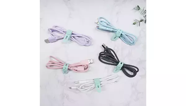 触り心地もやさしいシリコンケーブル、ありそうでなかったカラーリングに注目