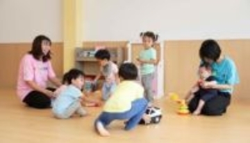 民間託児所が人気　利用予約数はこの約1年で3倍に