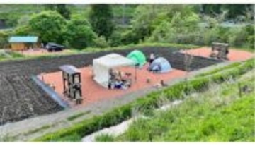 田んぼに囲まれた形状のキャンプサイト、「HOLY FUNGUS」で世界初オープン