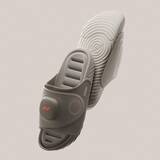 「温熱と振動で足元の疲れをケアするサンダル ナイキ「Air Zoom Hyperslide」」の画像1