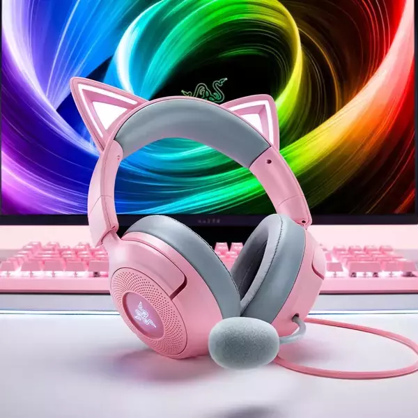 Razerから“光るネコミミ”ヘッドセットの最新モデル USB-C有線接続ですぐ使える