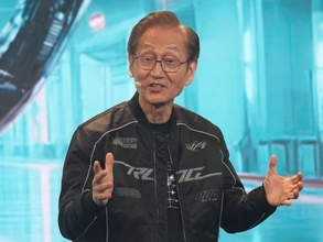 AIで花開くゲーミングPC技術――ASUSのジョニー・シー会長自ら率いる「だるまラボ」とは？［道越一郎のカットエッジ］