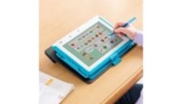 猫背を防いで学習効率アップ！ サンワサプライが超薄型「卓上傾斜学習ボード」を発売