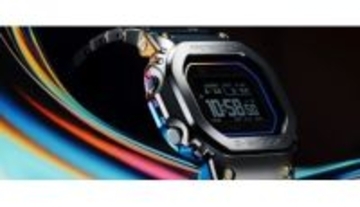 レインボーカラーを纏ったフルメタルG-SHOCK「GMW-BZ5000RC」