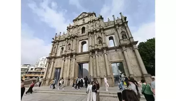 撮れるぞOPPO FIND X9、マカオの街撮りで実感したカメラとしての底力【道越一郎のカットエッジ】