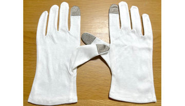 手袋をしたままスマホが使える！　ユースキン製薬の「ハンドガードタッチ」は冬の必需品