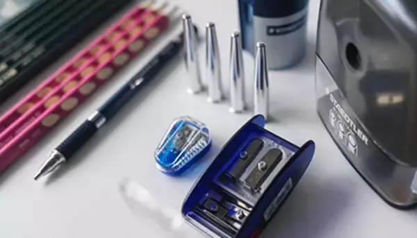 “鉛筆回帰”のすゝめ！　大人心くすぐる「レトロ文具」で生産性を上げる方法