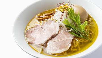 神奈川・海老名市でラーメン1杯500円！　「麺処ぐり虎 海老名店」の改装オープンで