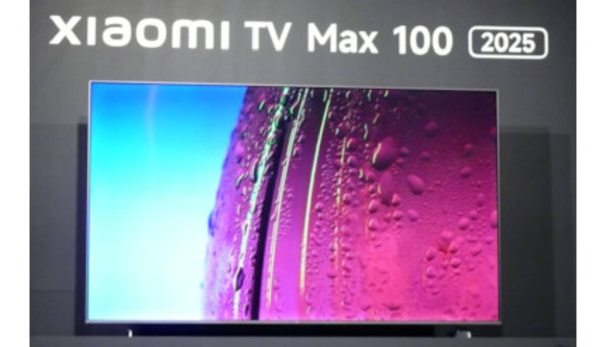100インチで目の前に広がる映像、4Kチューナーレススマートテレビ 