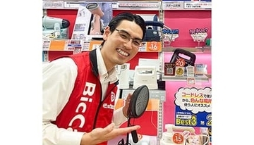 ハンガーのまま簡単ケア！「衣類スチーマー」で忙しい朝もスマートに