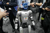 「フィジカルAI最前線　AIロボットはどこまで進化した？　展示会で見えた最新技術と日本の可能性」の画像1