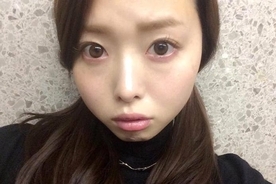 80歳のおばあちゃんの劇的ビフォー アフター メイクアップアーティストの孫がほどこした若返りメイクが世界中で超話題に 16年5月13日 エキサイトニュース