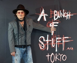 77分の大遅刻！ジョニー・デップ、8年半ぶり来日で初の公の場も…