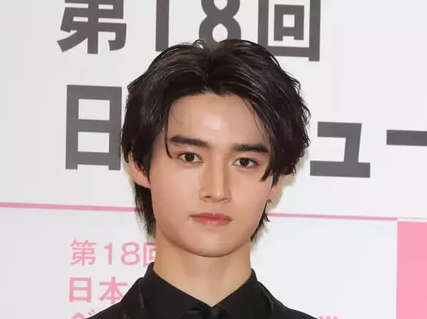 【親子初】藤岡弘、の息子・真威人がシューズベストドレッサー賞「ライダースでツーリングに行きたい」