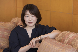 【凪良ゆうインタビュー#2】何歳になっても人生ってコントロールしきれない。男と女の奥深さとか業の深さについて