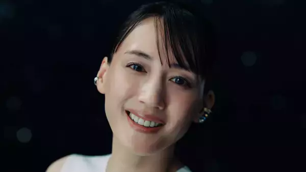綾瀬はるか「いま本当に人と人とのつながりがとっても大事」「自然の豊かさも大切にしていきたい」