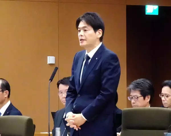 「質問を取り下げてほしい」職員は泣いて市議に懇願した…“パワハラ認定”山中横浜市長への9時間追及