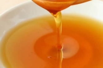 まるで“パンケーキCM”のような光景…高速道路にシロップぶちまけ→9時間の渋滞に