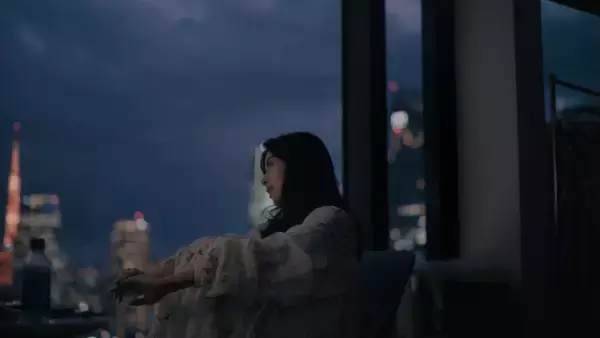「池田エライザの絶妙な回答が話題に！「気にしすぎてしまう時代の、優しい距離感って何？」」の画像