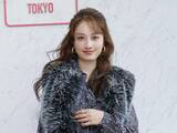 「谷まりあ、ファーと美脚で唯一無二の存在感「秋は一番ファッションが楽しい」」の画像1