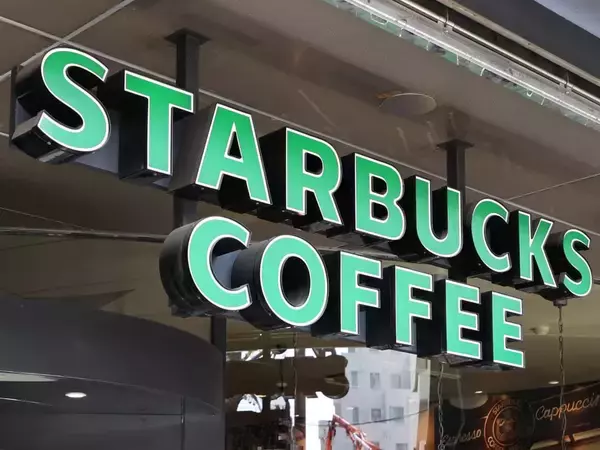 スタバ「借りるカップ」のサービス終了へ！都内中心に41店舗で展開したが…