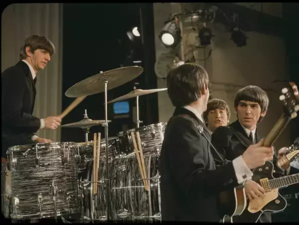 「男性客はコードを研究していた」ポール・マッカートニー、ビートルズ初来米時の裏話を明かす