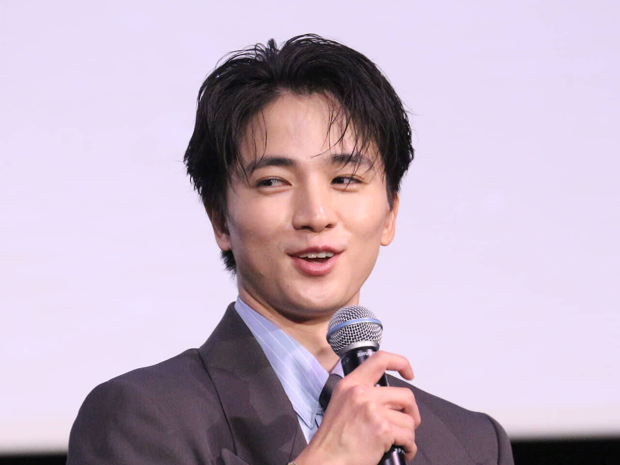 広瀬アリス「若く見えるけど、やっぱりこっち側だよね」 同世代の木戸大聖を肌質でジャッジ