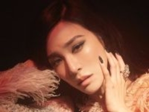 少女時代のティファニーが結婚。お相手は「サムシクおじさん」で共演したピョン・ヨハン