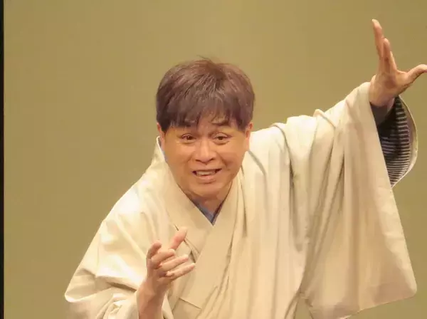 「笑点」大喜利で政治風刺をした落語家に称賛！からの立川志らくに飛び火「爪の垢を煎じて飲ませたい」